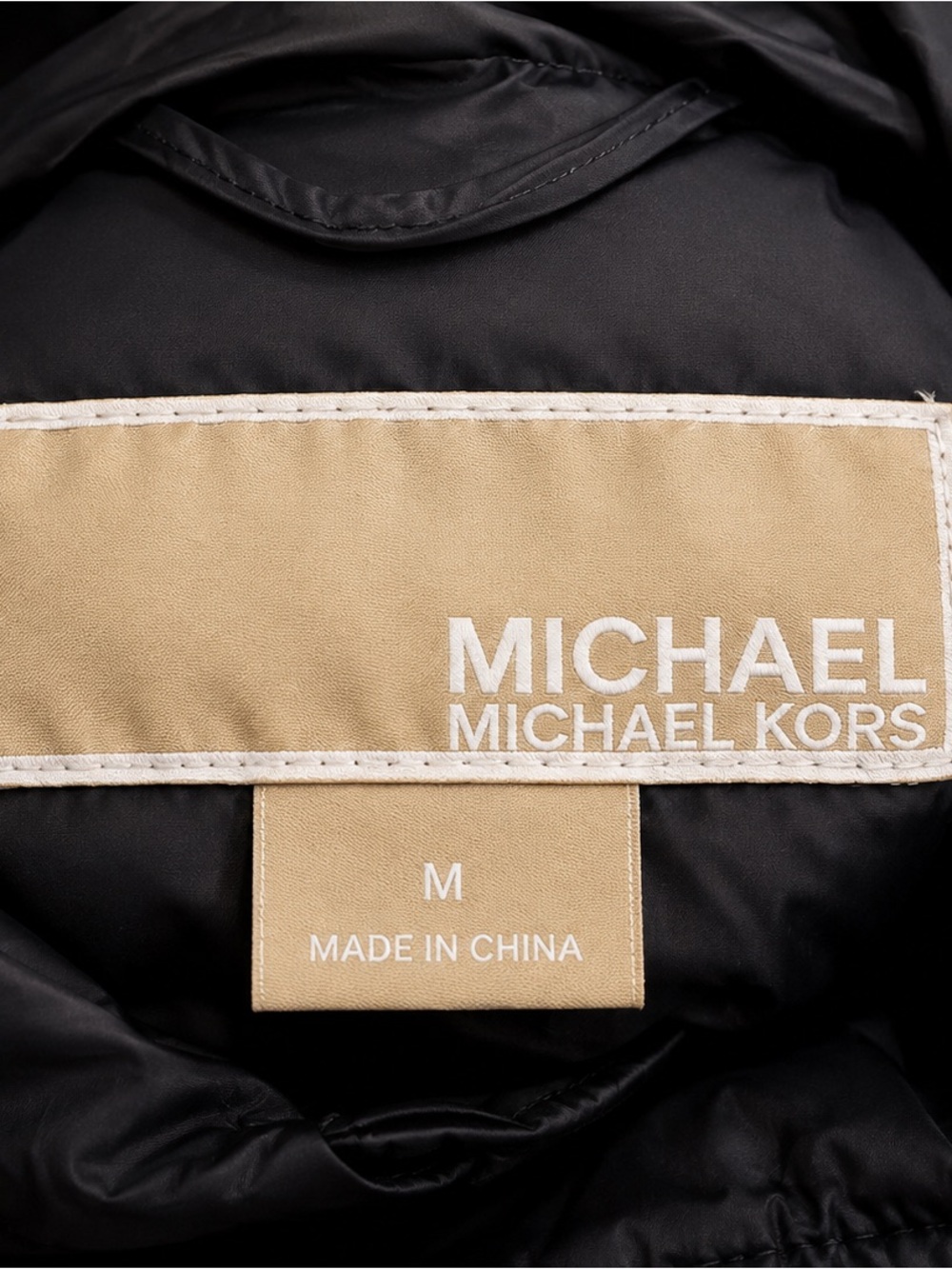 Michael Kors Women’s Black Long Hooded Puffer Coat Jacket Size M - Picture 4 of 5